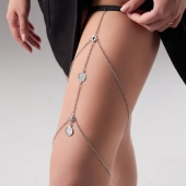 Серебристый аксессуар на бедро с оригинальным дизайном - Сима-Ленд купить с доставкой Серебристый аксессуар на бедро с оригинальным дизайном - Сима-Ленд купить с доставкой