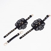 Черный фигурные оковы с золотистой фурнитурой - Crazy Handmade - купить с доставкой в Барнауле