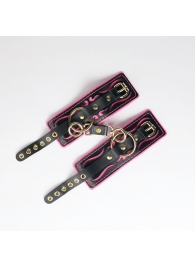 Черные кожаные наручники с розовой строчкой - Crazy Handmade - купить с доставкой в Барнауле Черные кожаные наручники с розовой строчкой - Crazy Handmade - купить с доставкой в Барнауле