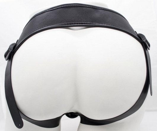 Реалистичный фаллоимитатор на трусиках с плугом - 18,5 см. - LOVETOY (А-Полимер) - купить с доставкой в Барнауле