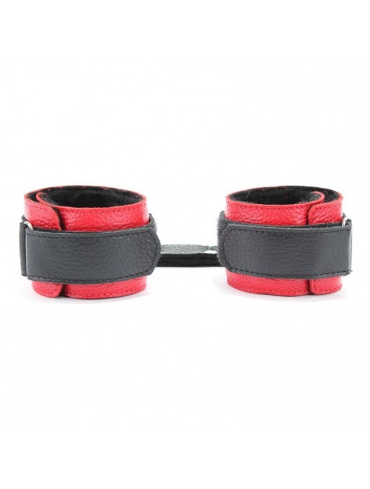 Красно-чёрные кожаные наручники с меховым подкладом - БДСМ Арсенал - купить с доставкой в Барнауле