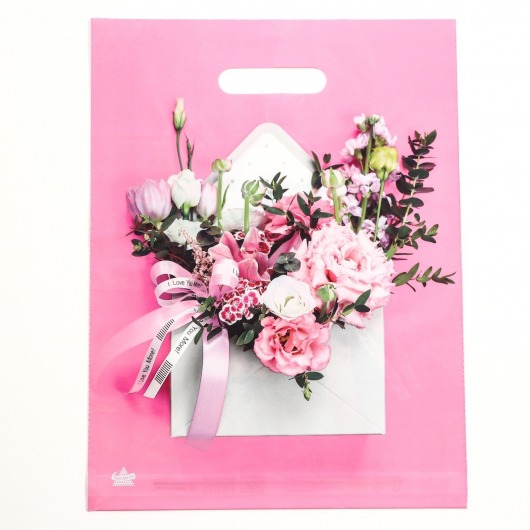 Розовый пакет с цветочным принтом и вырубной ручкой (40х31 см) - Сима-Ленд - купить с доставкой в Барнауле
