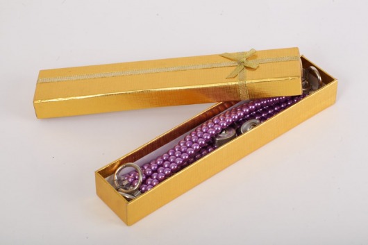 Фиолетовые оковы на ноги из бус - White Label - купить с доставкой в Барнауле