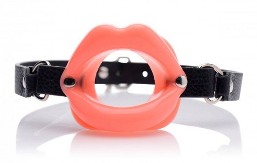 Кляп в форме губ Sissy Mouth Gag - XR Brands - купить с доставкой в Барнауле